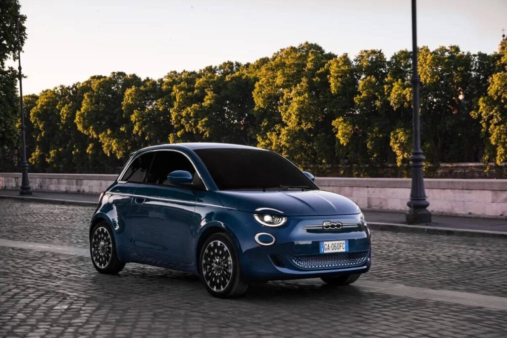 Carros Compactos 2024: Top Modelos do Ano