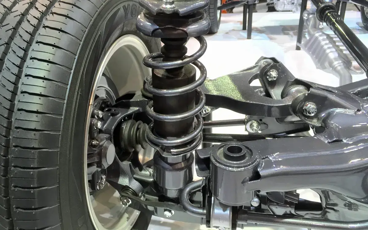 suspensão dura e macia